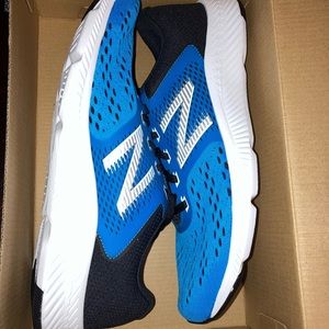 New balance men shoes